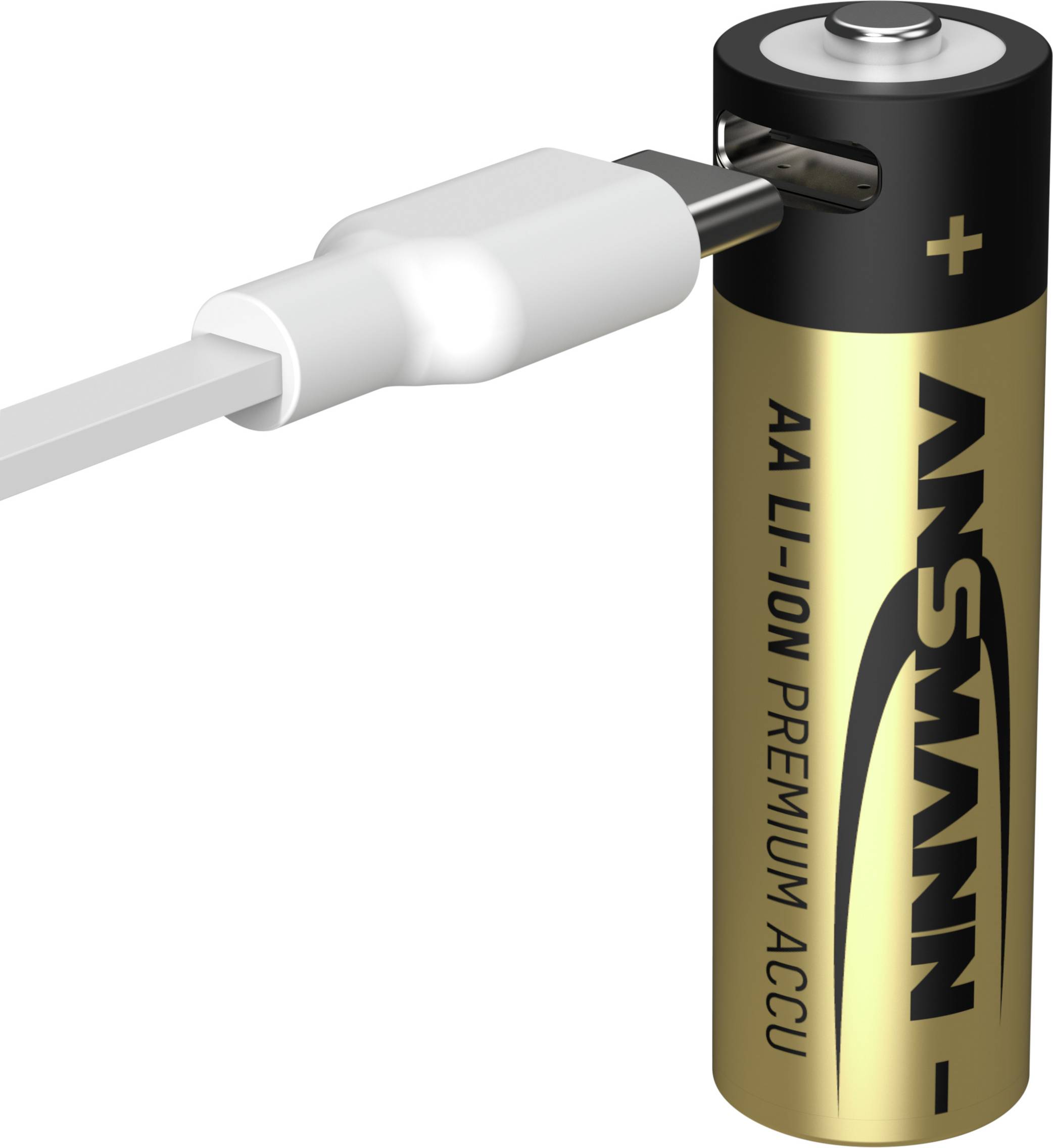 Nabíjateľná batéria AA od Ansmannu s USB-C portom, prepojená bielym nabíjacím káblom.