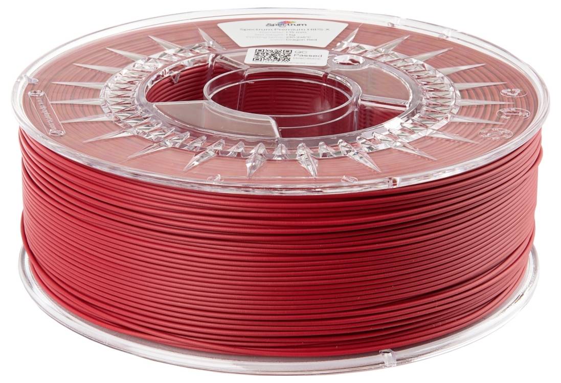Špulka s červeným 3D tlačiarenským filamentom, tesne zvinutá, vhodná pre použitie v 3D tlačiarňach.