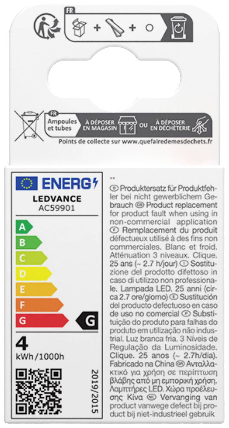 Štítok LED žiarovky s energetickou triedou G, spotreba 4 kWh/1.000h. Informácie v niekoľkých jazykoch o recyklácii a použití.
