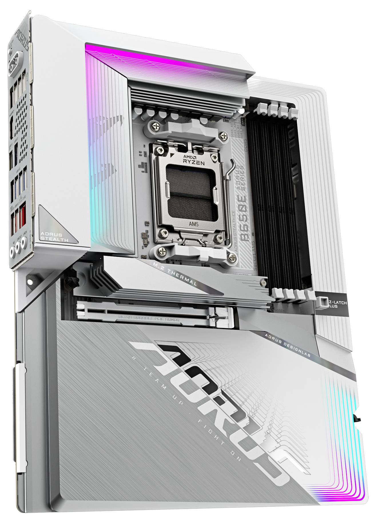 Počítačová základná doska v bielej farbe, model 'AORUS XTREME'. Na základnej doske je viditeľných niekoľko portov a slotov.
