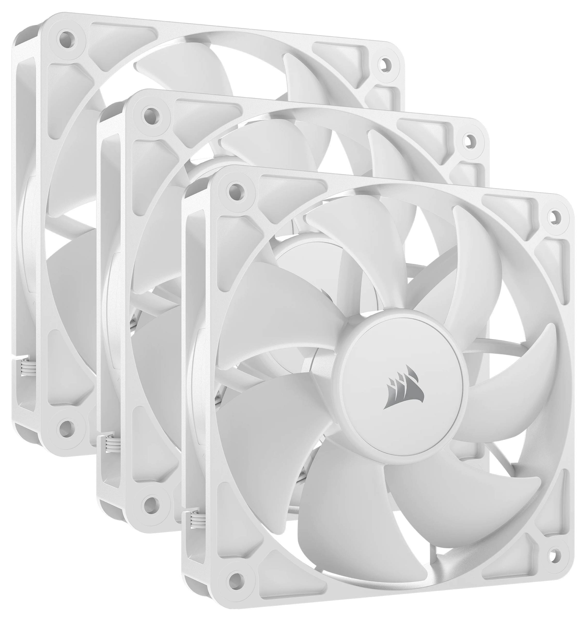 Tri biele počítačové ventilátory v rade, ktoré sa používajú na chladenie počítačových komponentov.