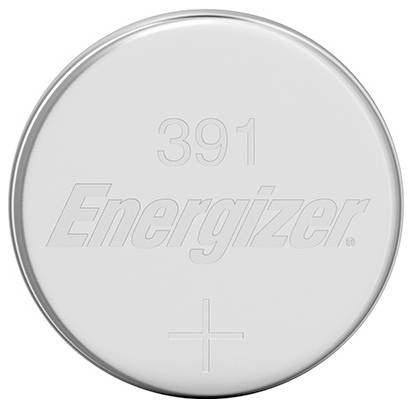 Gombíková strieborná batéria Energizer 391, na ktorej je zobrazený názov značky a symbol plus indikujúci kladný pól.
