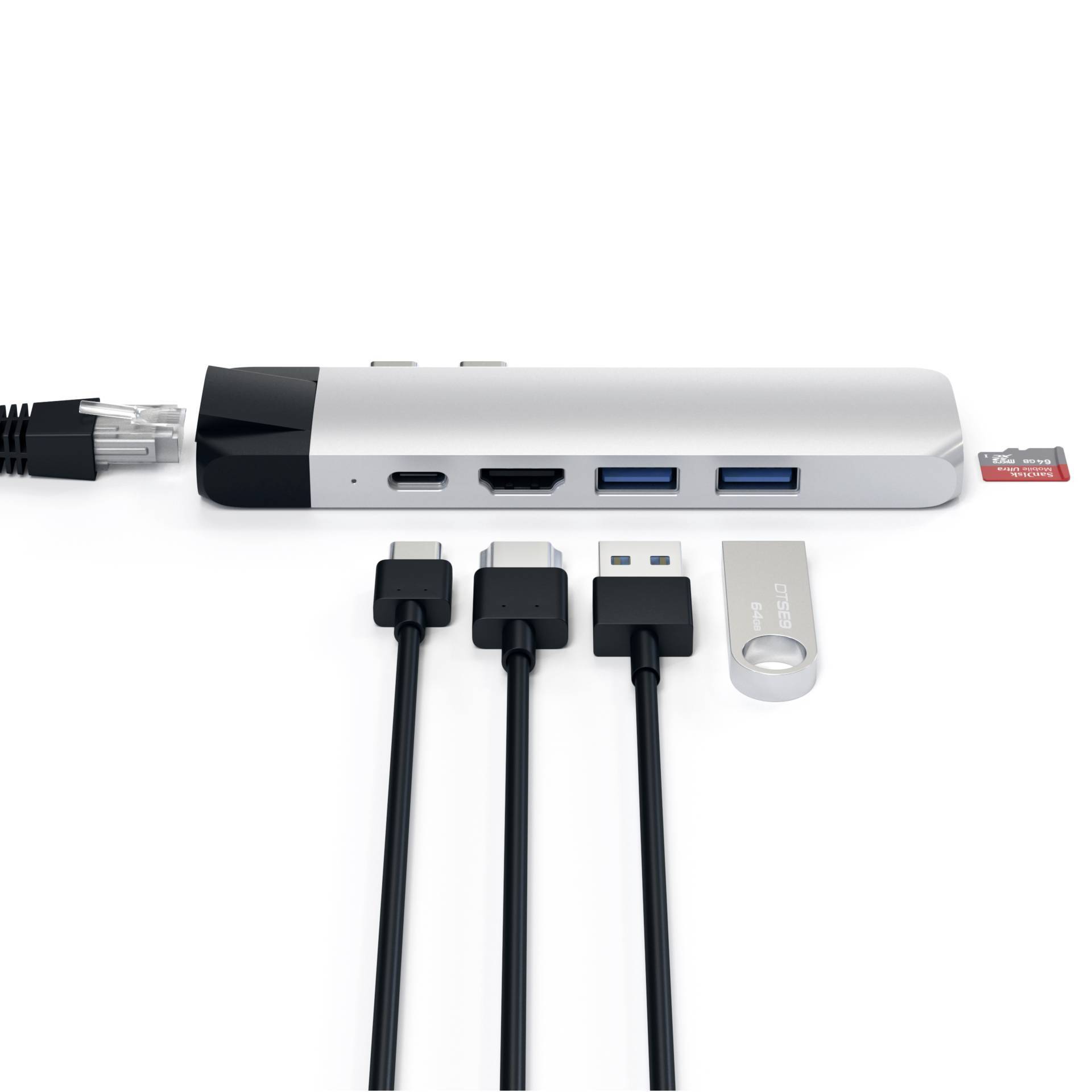 USB-C hub s viacerými portami: Ethernet, HDMI, dva USB-A, USB-C a čítačka SD kariet. Tri káble sú pripojené.