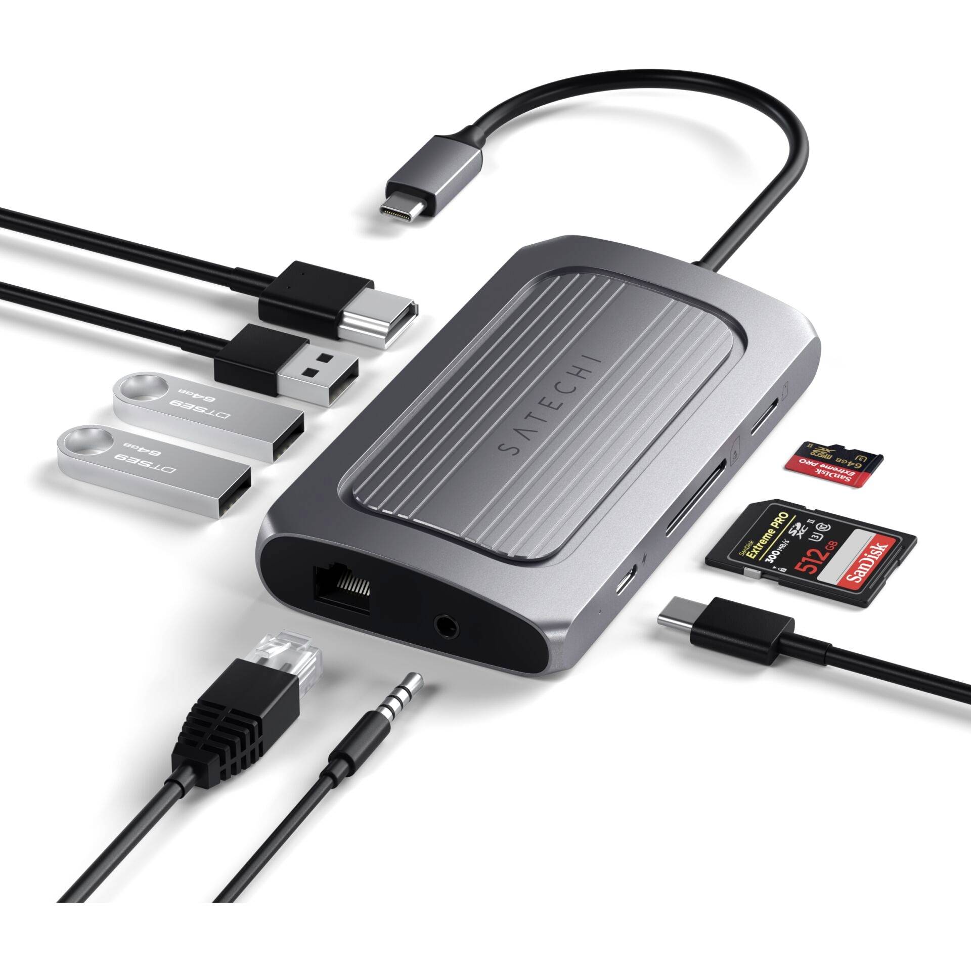Obrázok ukazuje USB hub od Satechi s viacerými portami vrátane HDMI, USB-C, Ethernetu a čítačky kariet, ktorý slúži na pripojenie rôznych zariadení.
