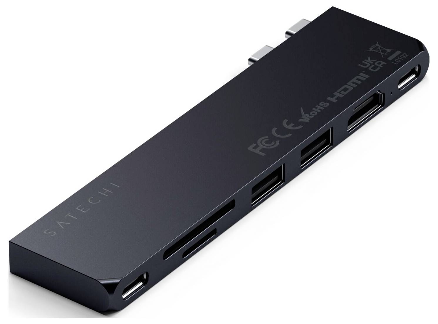 USB-C hub od Satechi s viacerými portami vrátane USB-A, HDMI a priestoru pre SD kartu, vhodný pre laptopy a tablety.