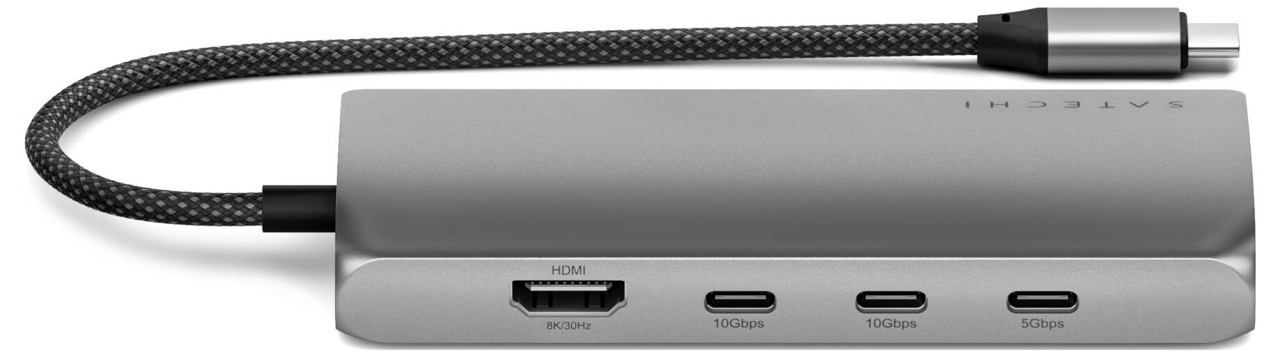 Strieborný USB-C hub s HDMI portom a dvoma USB-C portmi, s pletením opradeným káblom. Navrhnutý pre pripojenie k laptopom.