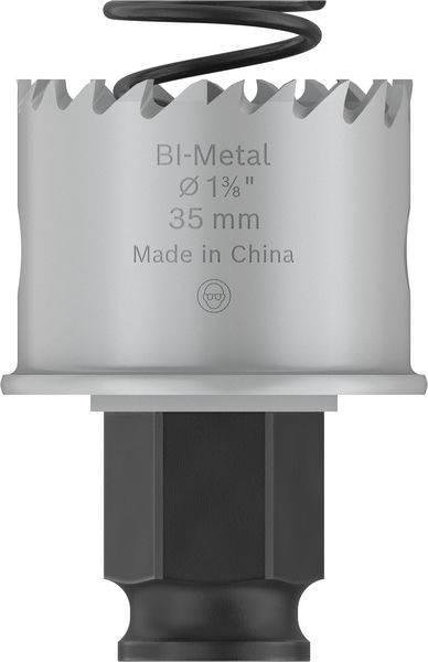 Dierová píla z bikovového materiálu, priemer 35 mm, 1 3/8 palca, s nápisom 'Made in China'; valcovitý tvar so zúbkatým okrajom.