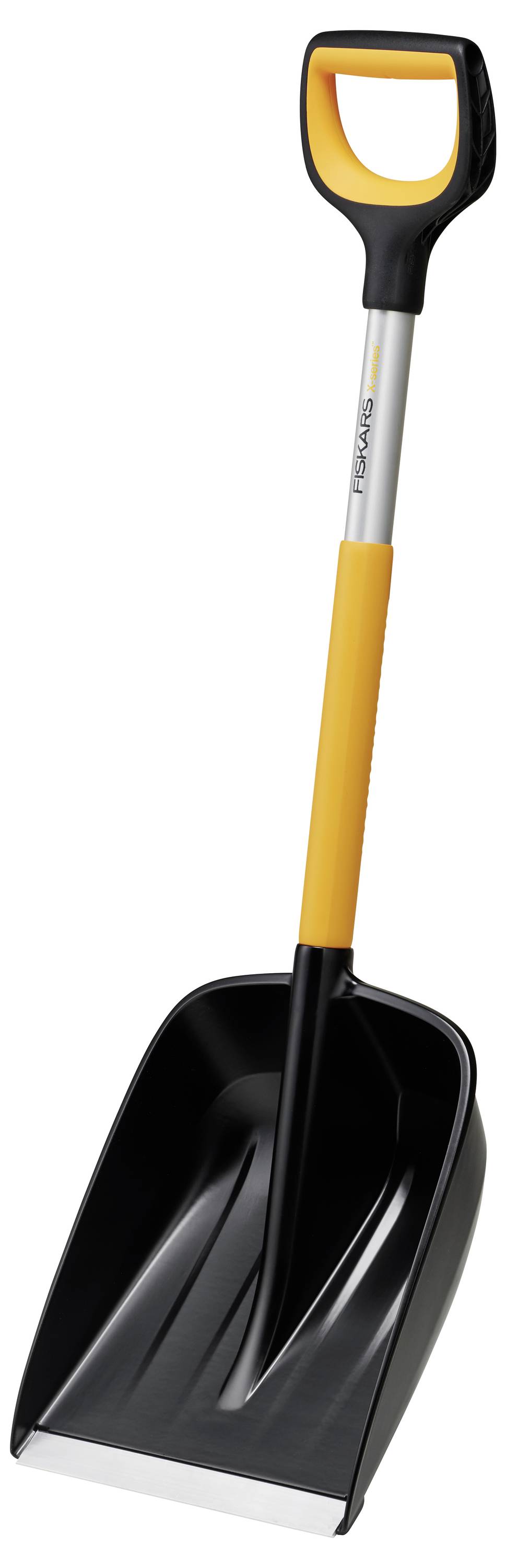 Lopata na sneh s čiernou lyžicou a žltou rukoväťou, stojaca. Vhodná na odhŕňanie snehu.