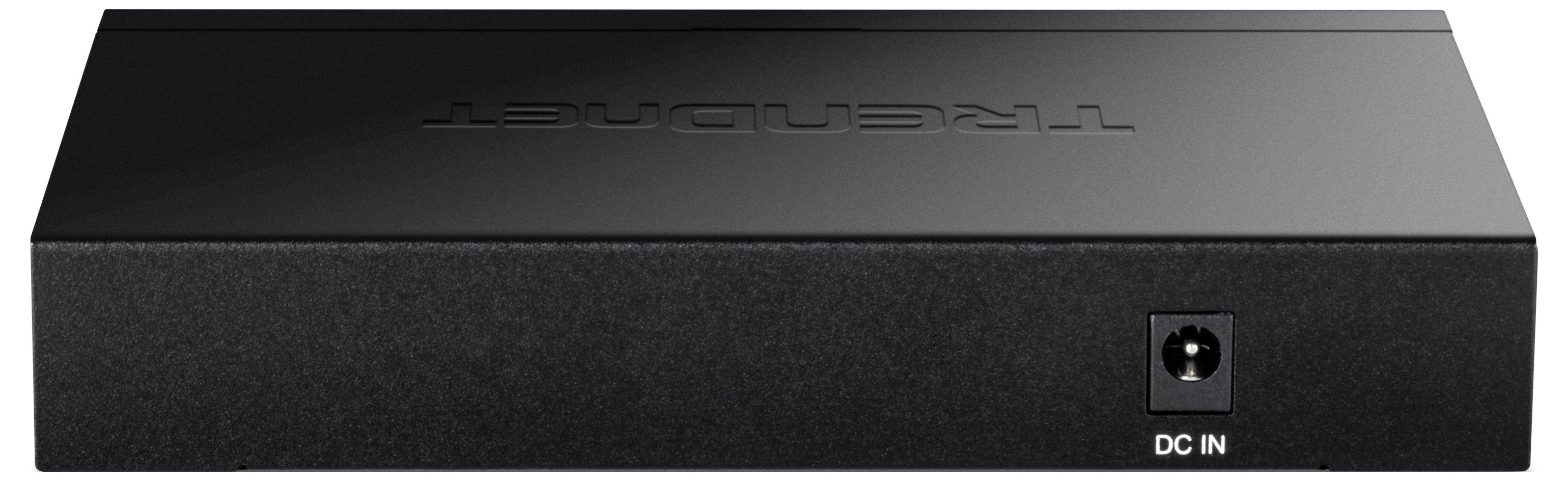 Čierne elektronické zariadenie obdĺžnikového tvaru s jedným konektorom pre jednosmerný prúd ('DC IN') na zadnej strane.
