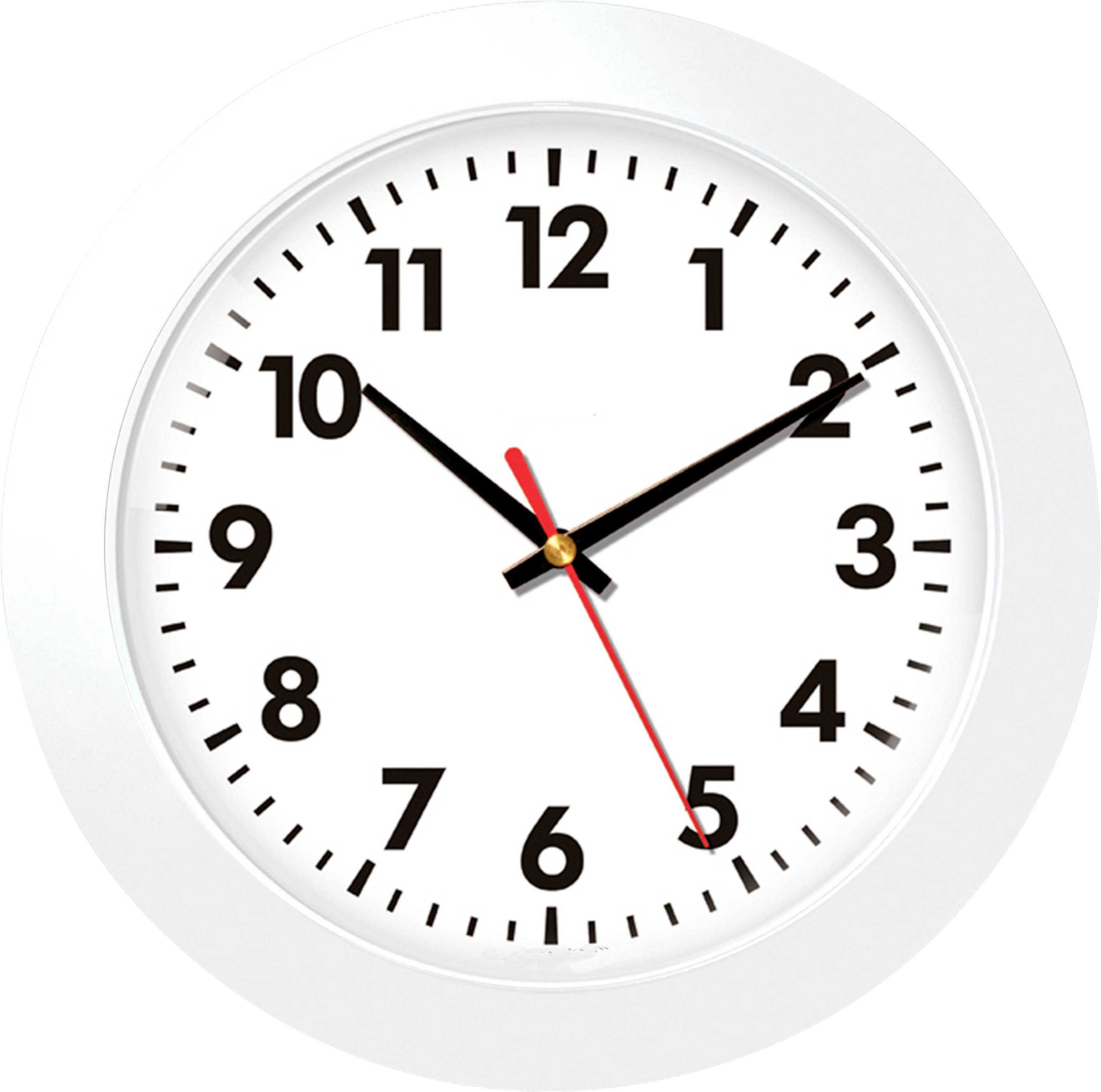 Biele analógové nástenné hodiny ukazujú čas 10:10.