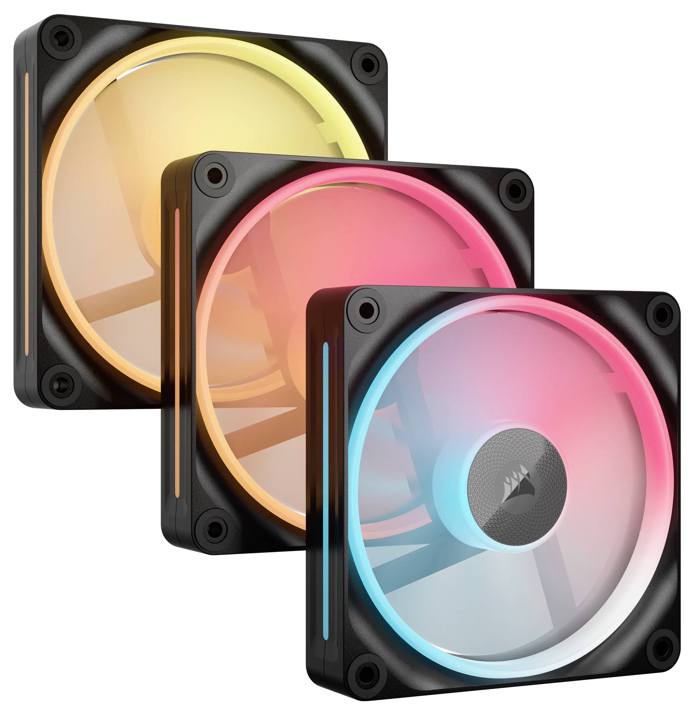 Tri PC ventilátory s RGB podsvietením, vľavo žltý, v strede oranžový, vpravo červeno-modrý. Všetky majú čierne šasi a svietia jasne.