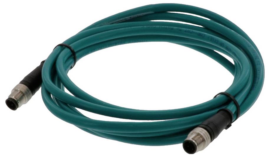 Zelený ethernetový kábel s RJ-45 konektormi na oboch koncoch.