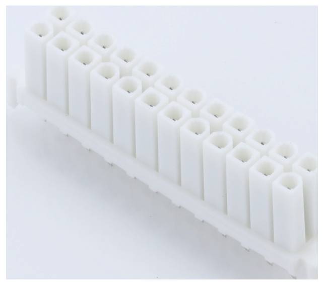 Molex 15-24-7241 Female header, inbouw (standaard) Totaal aantal polen: 24 Rastermaat: 4.20 mm Inhoud: 1 stuk(s) Tray