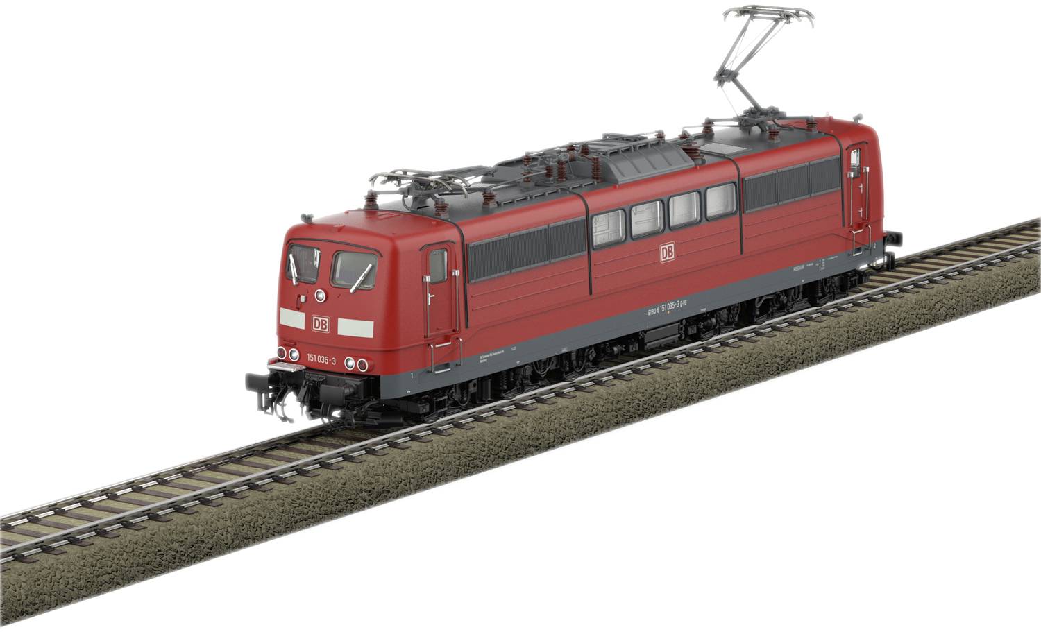 Červený vlak jazdí po koľajniciach. Ide o model Deutsche Bahn s charakteristickým pantografovým vybavením.