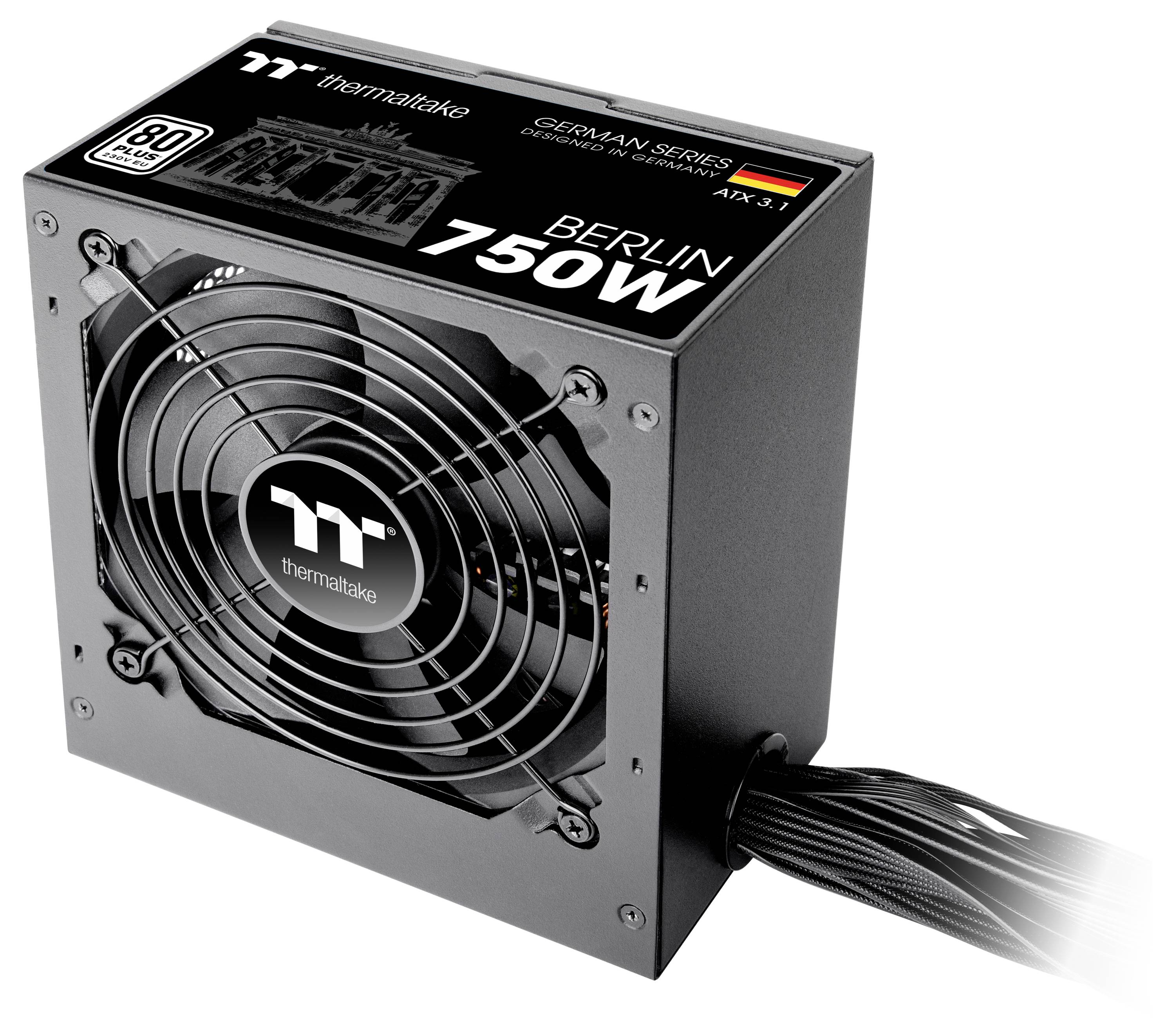 Čierna PC napájacia jednotka s ventilátorom, výkon 750W. Na vrchu viditeľný nápis 'BERLIN 750W'. Vhodná pre herné počítače.