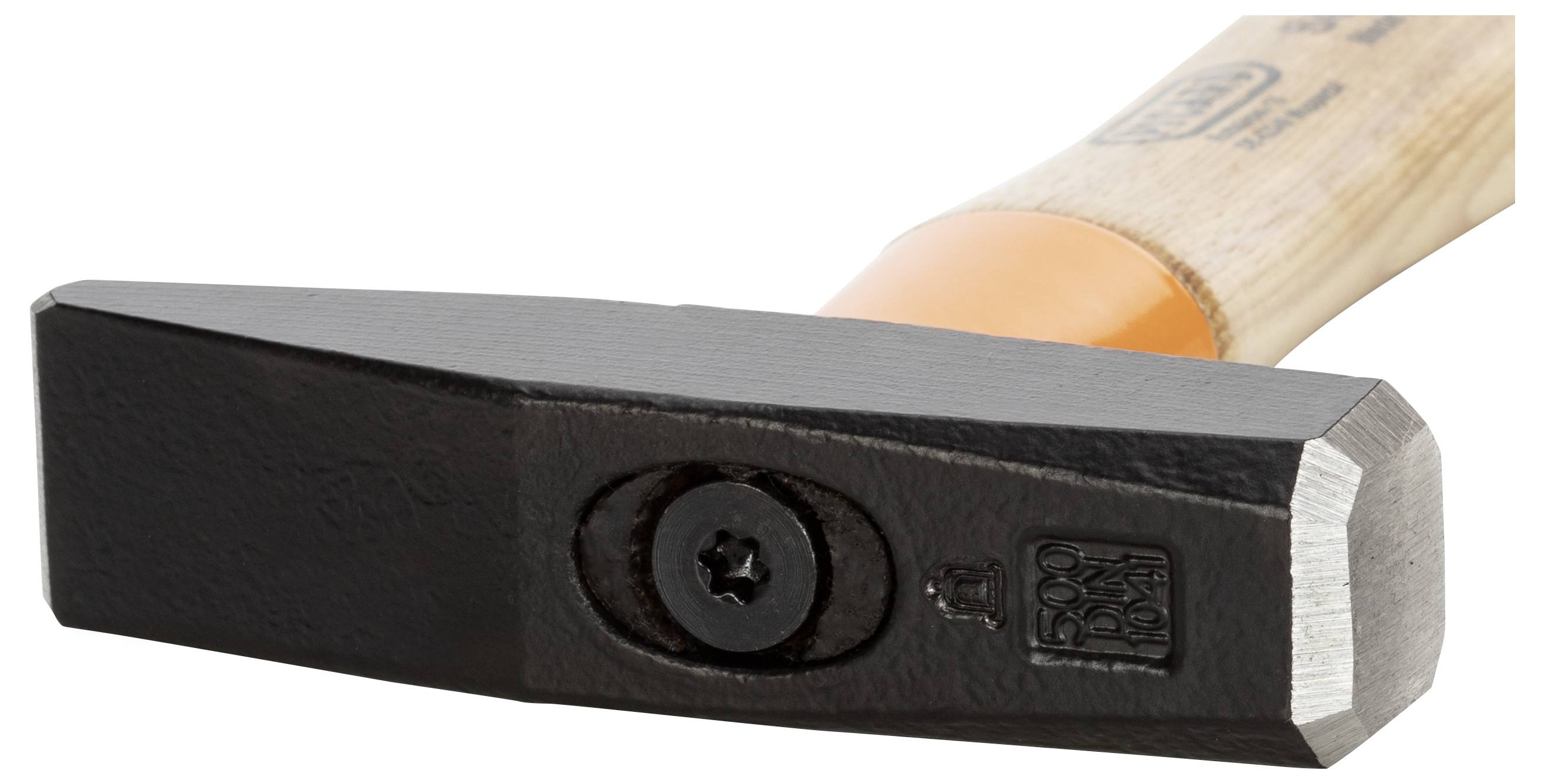 Široké, čierne zámočnícke kladivo s drevenou rukoväťou a oranžovým koncom, vhodné pre prácu s kovom.