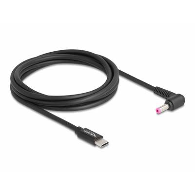 Čierny USB-C nabíjací kábel, zvinutý, s ohnutým koncovým konektorom. Primárne používaný na nabíjanie.