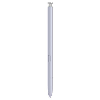 Šedý, štíhly stylus s bočným tlačidlom, vhodný na použitie s dotykovými displejmi.