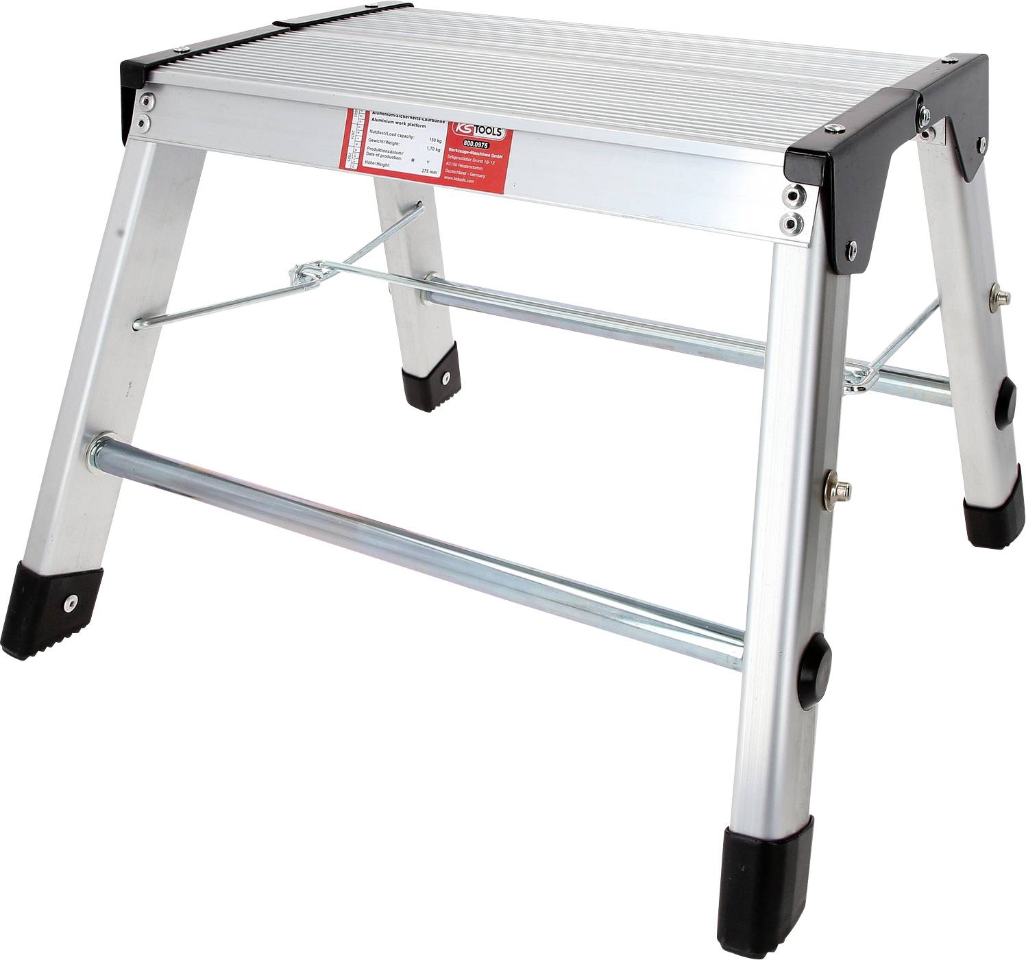 Malý, skladací schod z kovu s čiernym ochranným krytom hrán a priečnymi výstužami pre stabilitu.