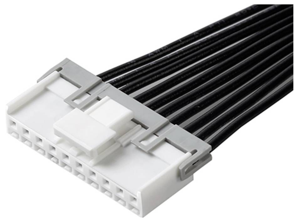 Biely elektronický konektor s viacerými čiernymi vodičmi vychádzajúcimi z neho, používaný na pripojenie napájania alebo prenosu údajov v počítačových zariadeniach.