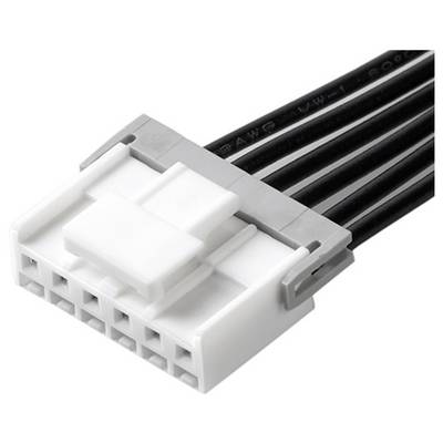 Biely plastový elektrický konektor s ôsmimi otvormi je pripojený k niekoľkým čiernym vodičom.