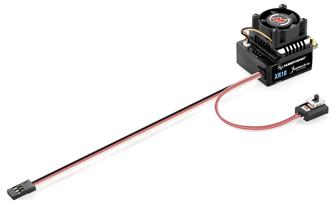 Elektronický regulátor rýchlosti s ventilátorom a káblami, vhodný pre modelárstvo a RC vozidlá. Hlavná farba: čierna.