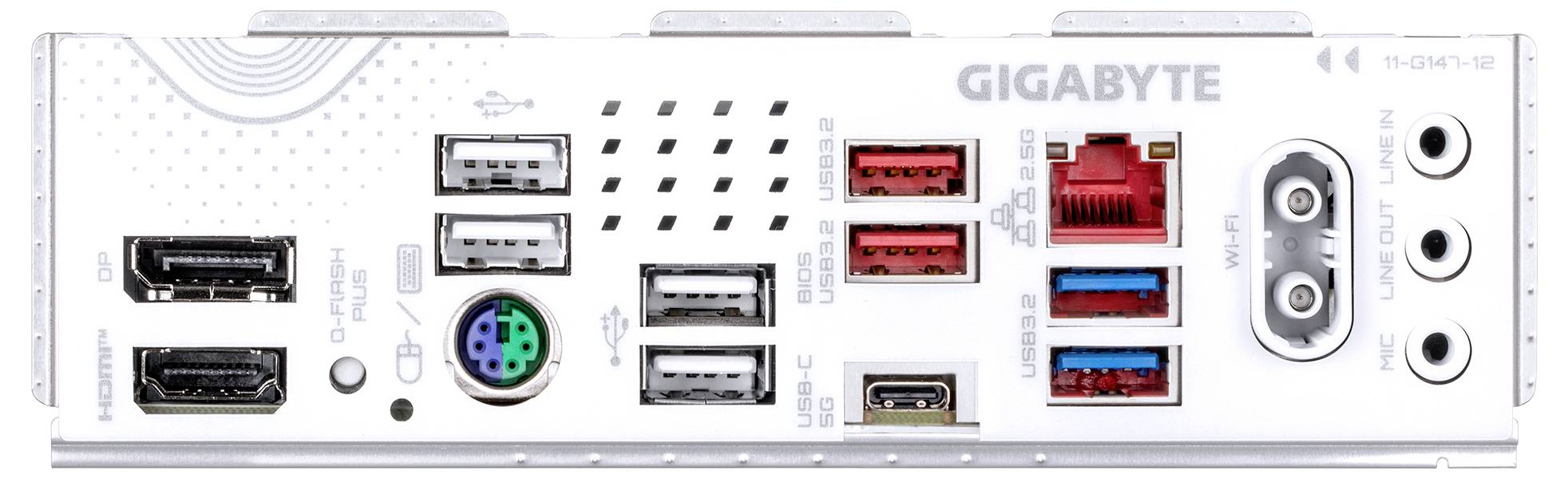 Zadná strana základnej dosky od Gigabyte s USB portami, ethernetovým konektorom, HDMI, DisplayPort a audio zásuvkami.
