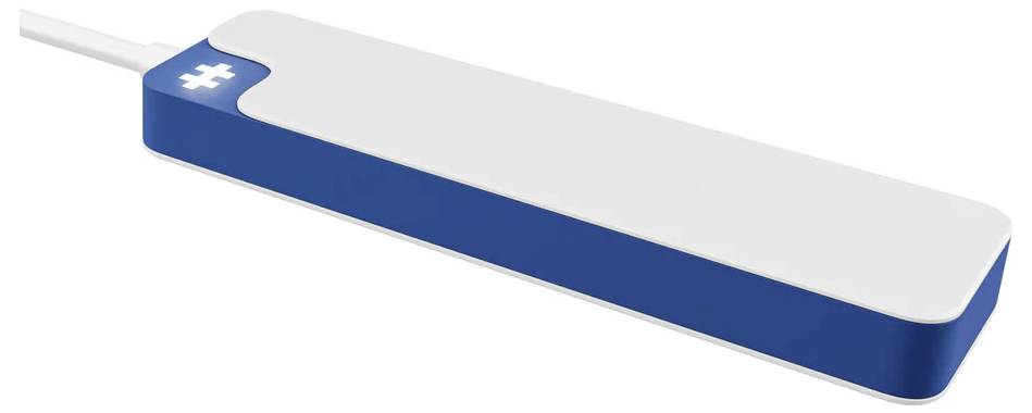 Obdĺžnikový USB zariadenie v modrej a bielej farbe s ikonou puzzle dielika.
