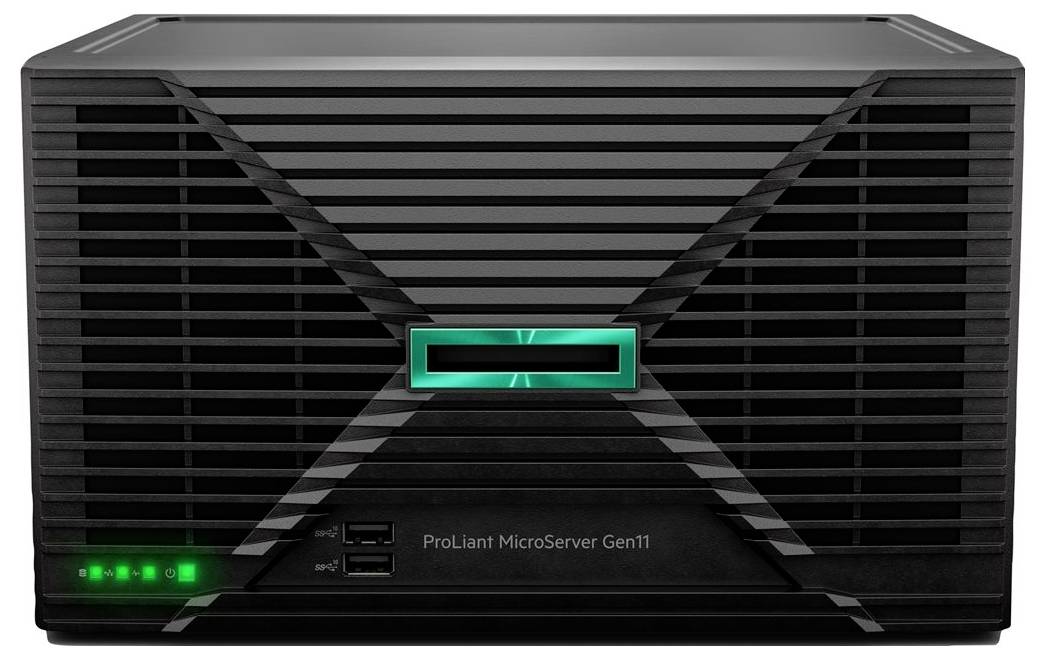 Čierny ProLiant MicroServer Gen11 so svetielkujúcim zeleným logom na prednej strane, s vetracími mriežkami a niekoľkými LED indikačnými svetlami.