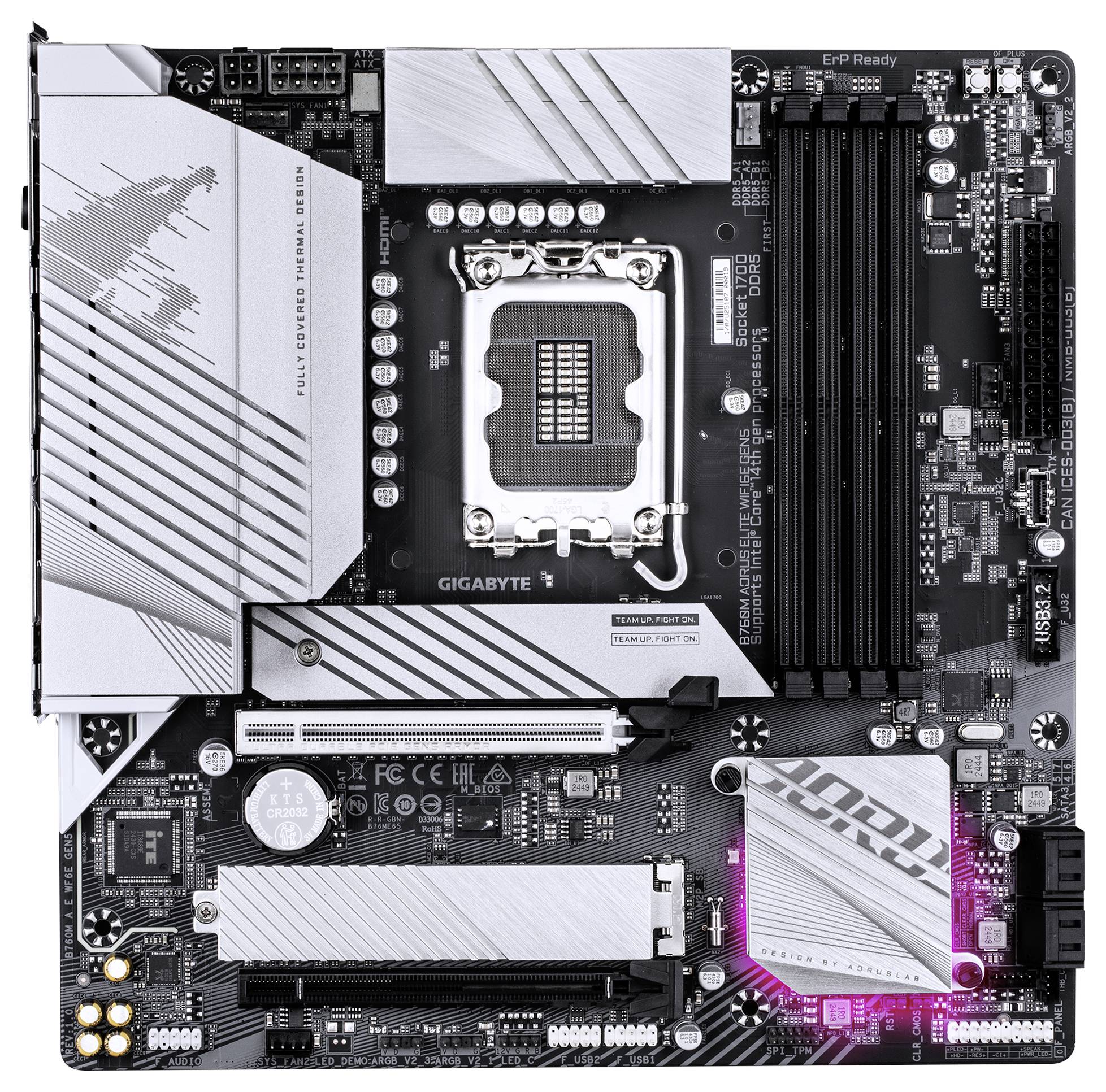 Základná doska s Intel socketom, slotmi na RAM, PCIe slotmi a chladičmi, v čierno-striebornom dizajne s ružovým svetelným akcentom.