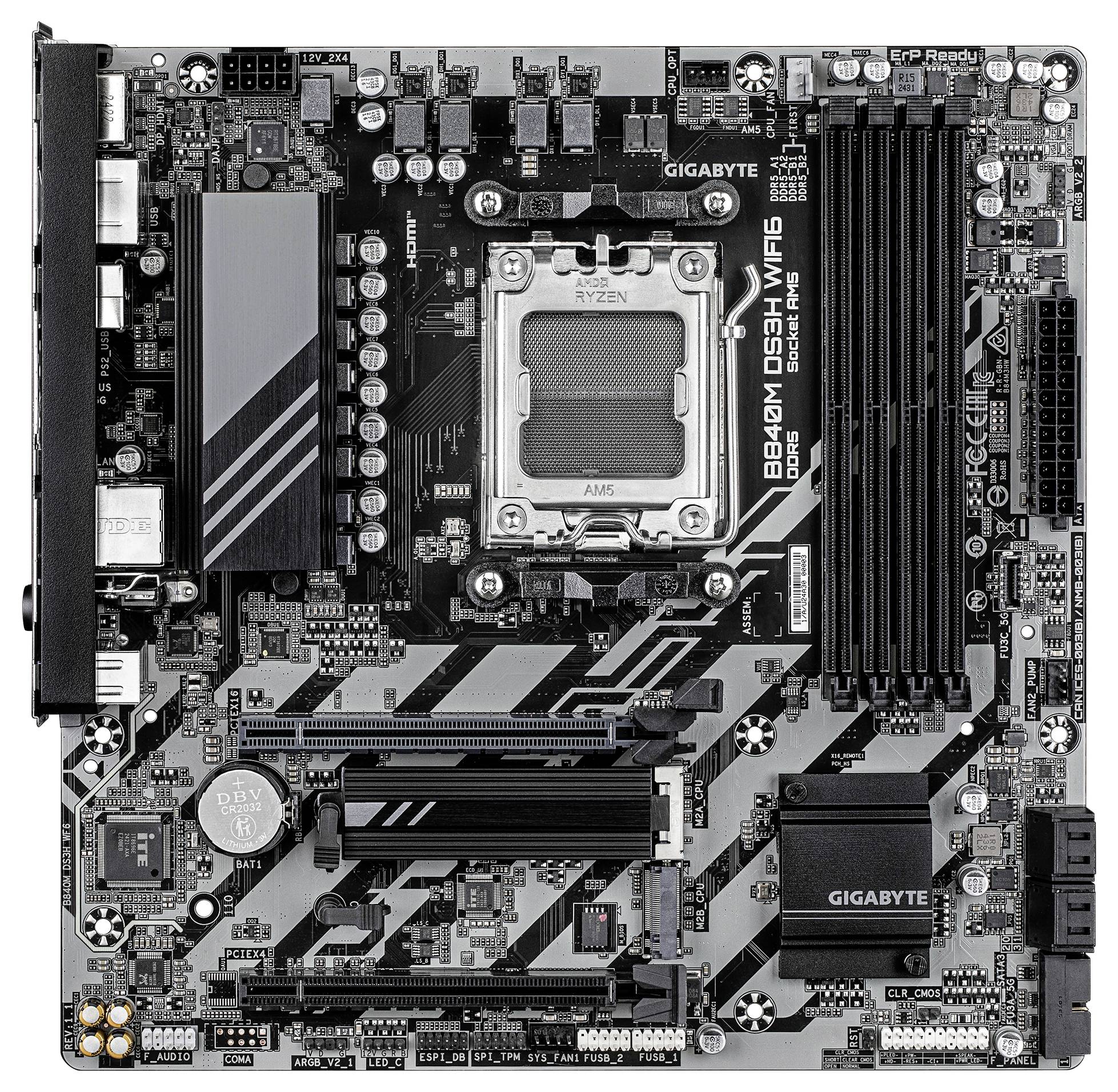 Základná doska označená 'Gigabyte B640M DS3H WF', zobrazujúca rôzne sloty a komponenty pre zostavenie alebo modernizáciu počítača.