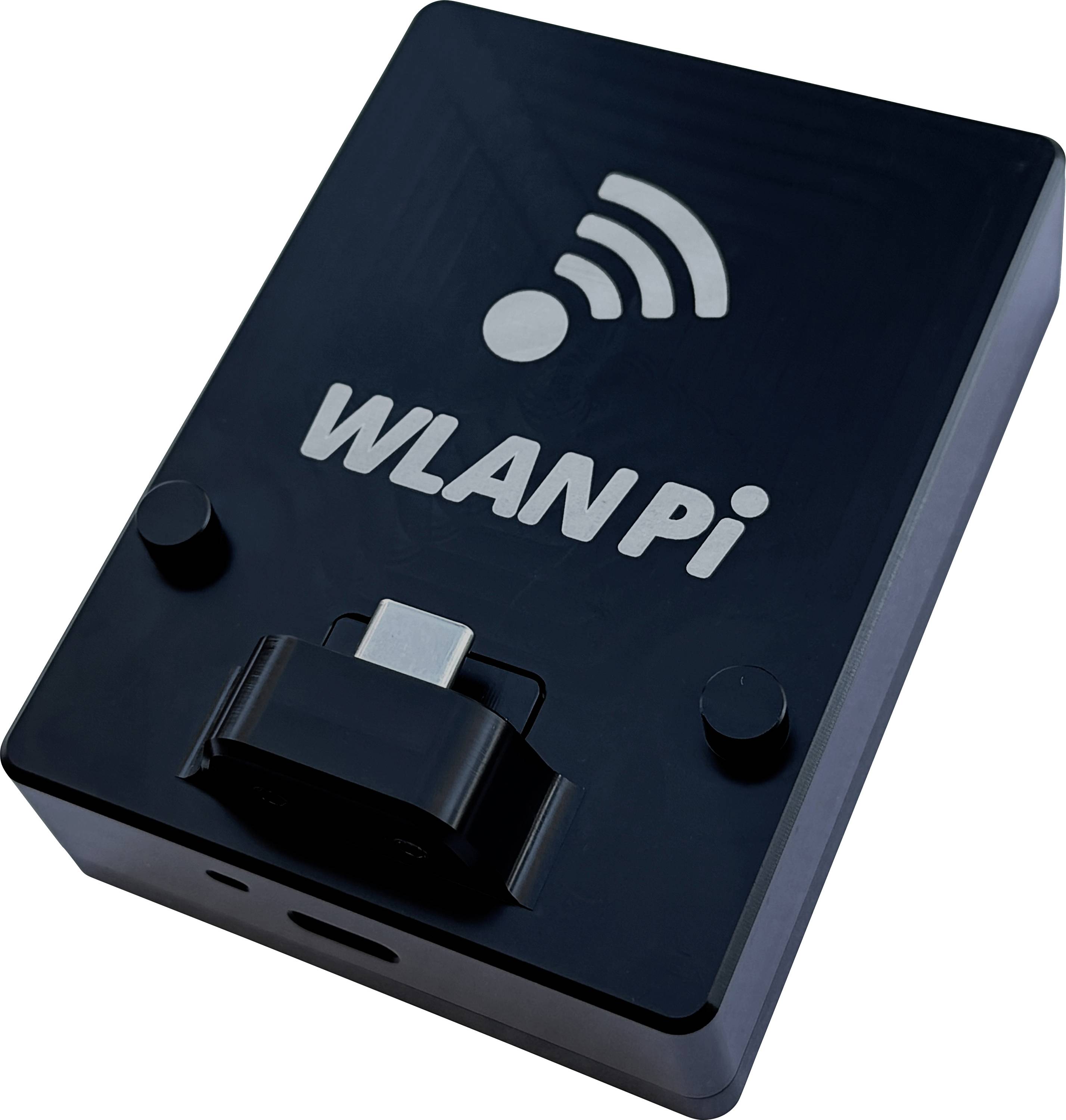 Čierne zariadenie označené nápisom 'WLAN Pi' s logom Wi-Fi na vrchu, ktoré má na boku port USB-C.