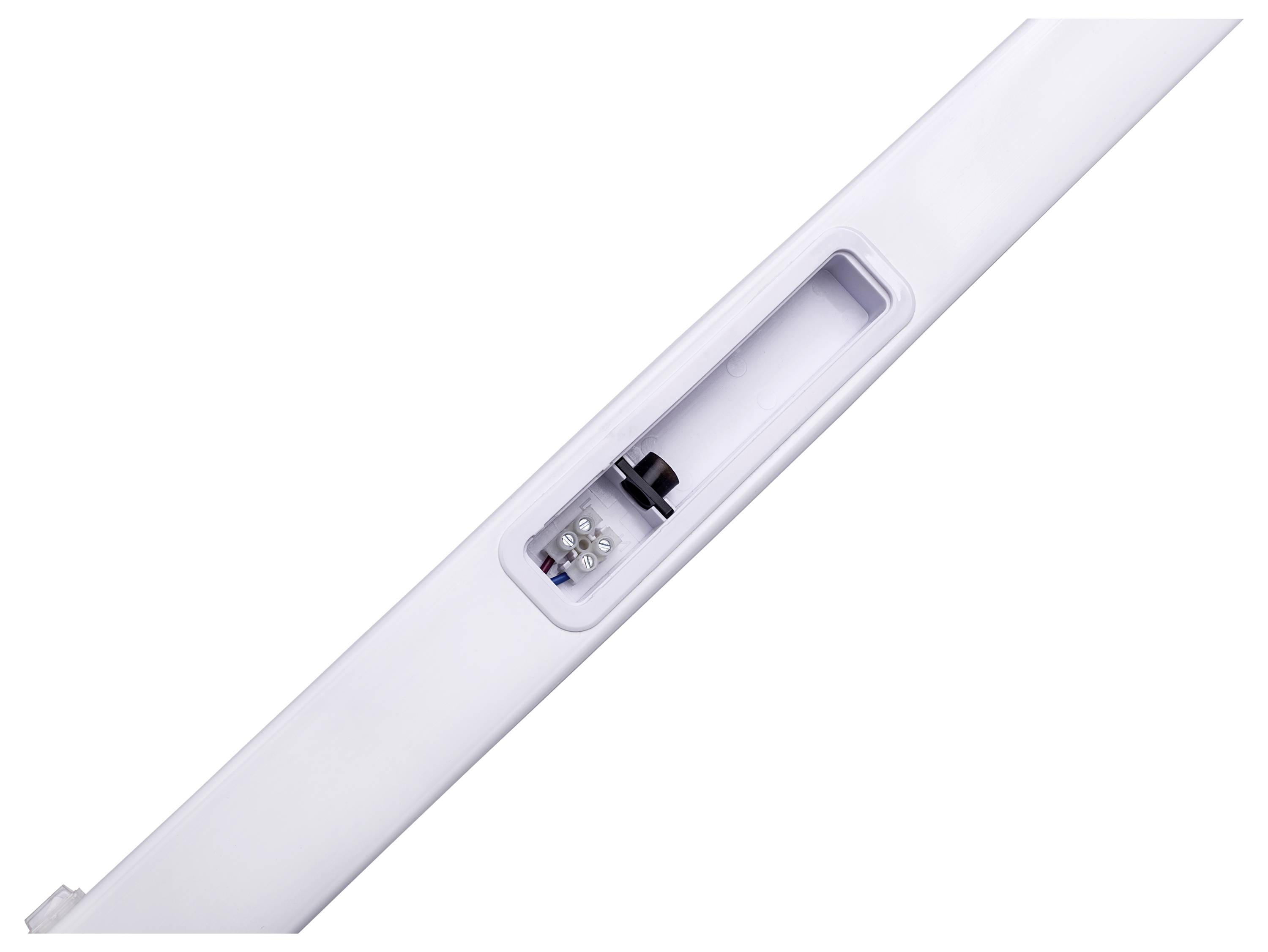 Obrázok znázorňuje biely hliníkový profil so vstavaným ovládačom. Profil má úzky, obdĺžnikový výrez s viditeľnými komponentmi.