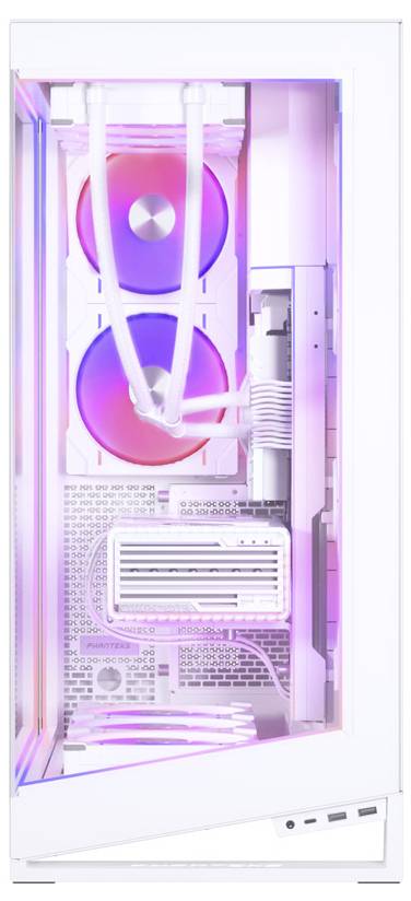 Biela počítačová skrinka s viacerými chladiacimi ventilátormi a RGB osvetlením viditeľným cez priehľadný panel, ktorý odhaľuje usporiadaný vnútorný priestor.