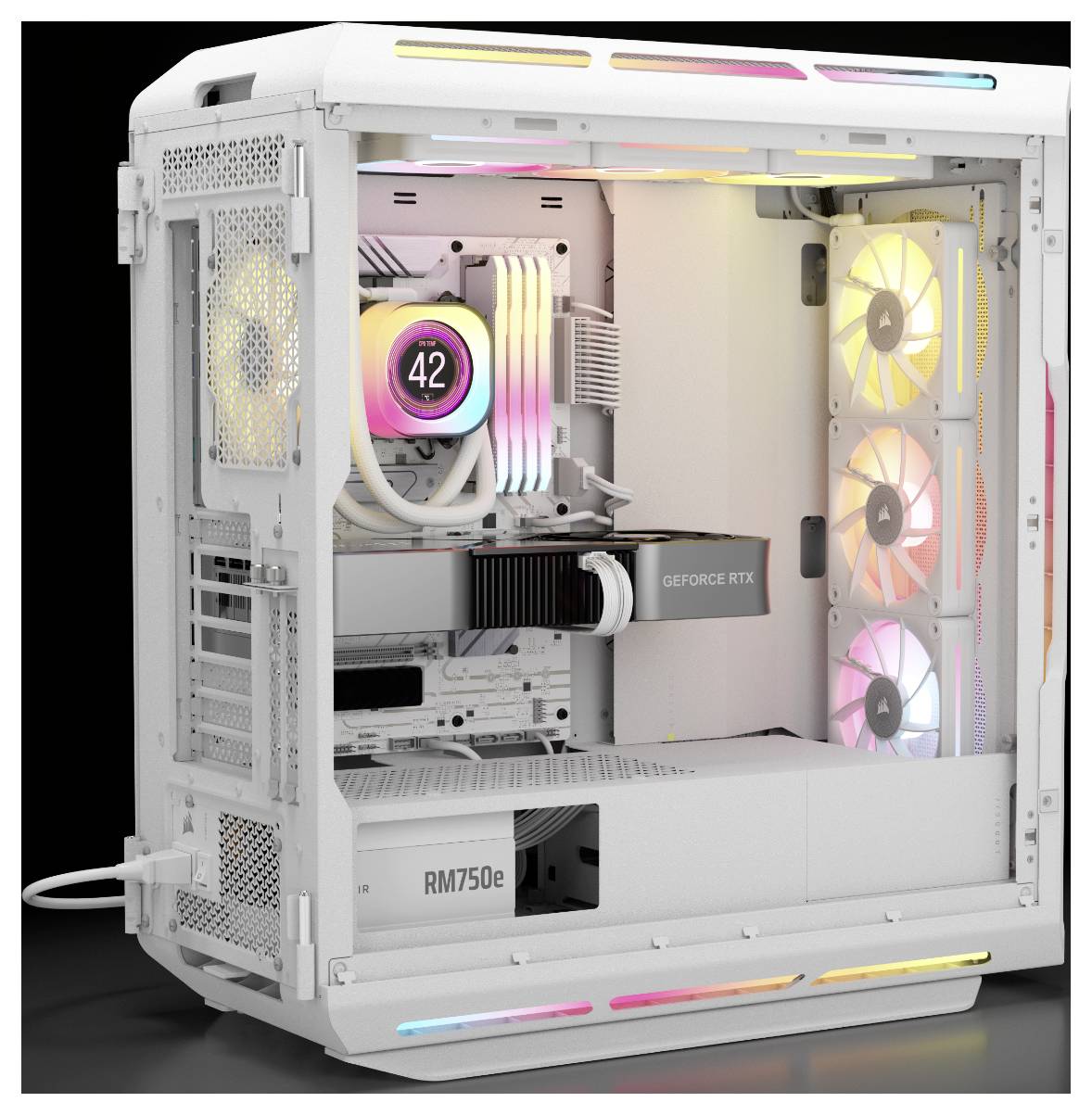 Elegantná biela počítačová skrinka s LED podsvietenými ventilátormi a viditeľným bočným panelom. Grafická karta 'GeForce RTX' je výrazne vystavená.