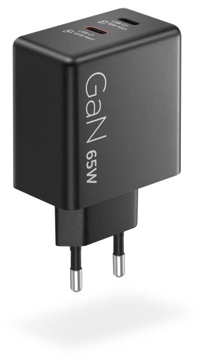 Čierny GaN 65W USB-C nabíjač s európskymi sieťovými vidlicami, na ktorom je v blízkosti portu zobrazený nápis '65W USB-C'.