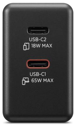 Čierny sieťový adaptér s dvoma USB-C portami: 'USB-C2' s maximálnym výkonom 18 W a 'USB-C1' s maximálnym výkonom 65 W, označený pre výstupný výkon.