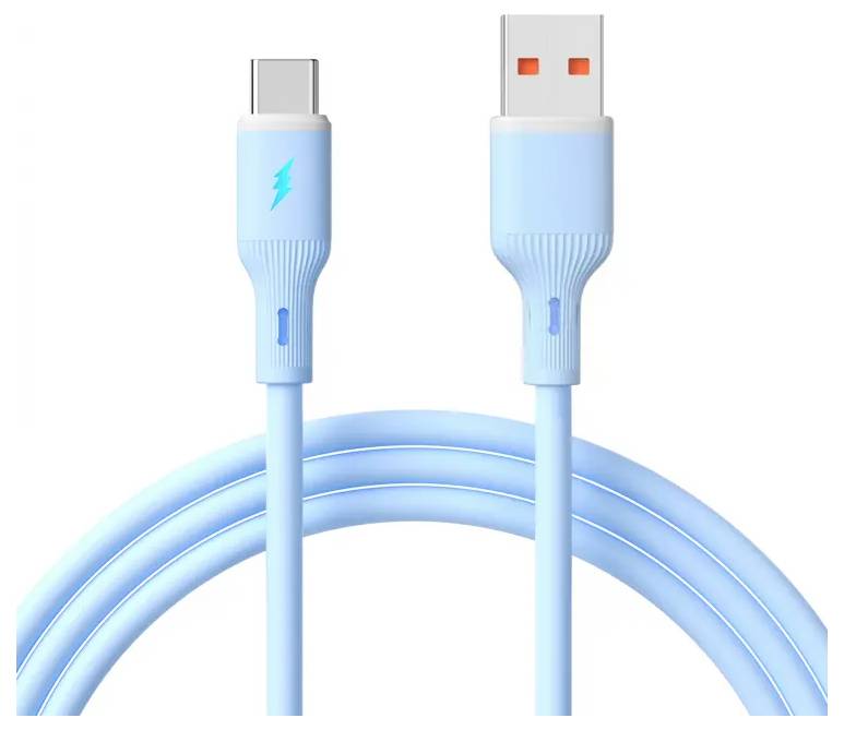 Modrý nabíjací kábel USB-C na USB-A s ikonou blesku na konektore USB-C, ktorý signalizuje schopnosť rýchleho nabíjania.