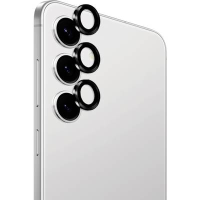 Zblízka zobrazenie zadného fotoaparátu na modernom smartfóne, ktorý vykazuje štyri objektívy fotoaparátu zaradené vertikálne v ľavom hornom rohu.