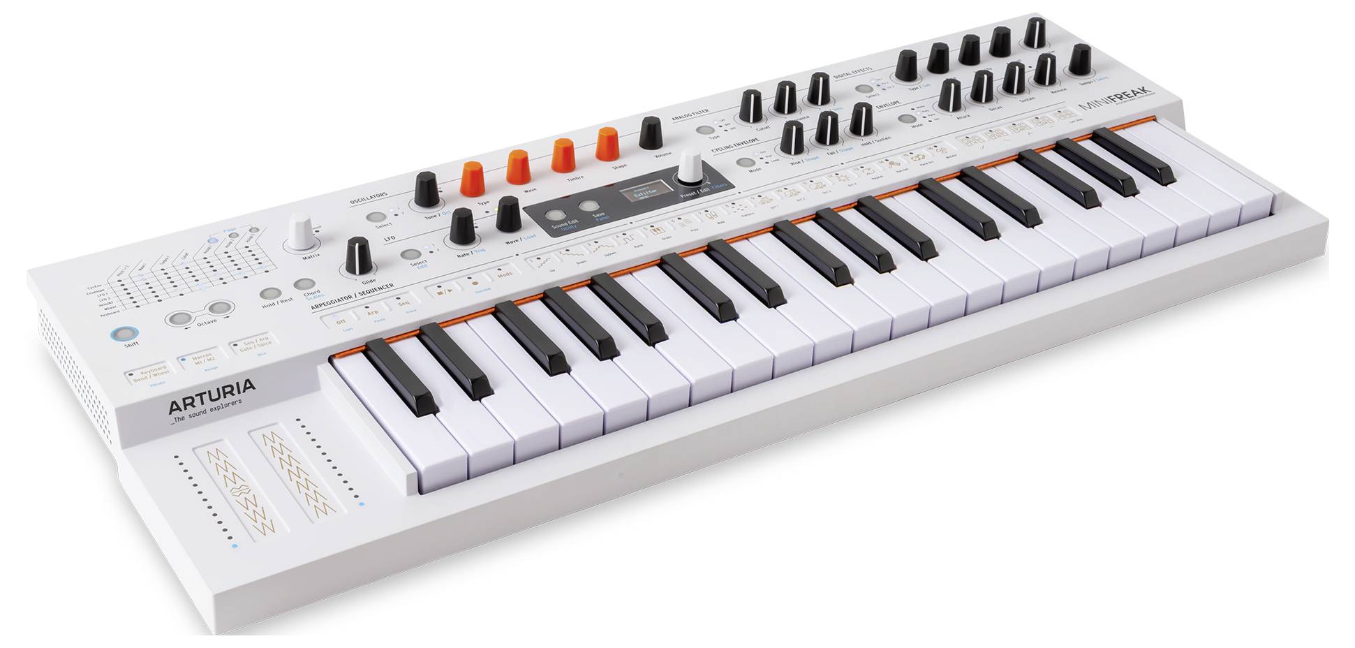 Biela MIDI klávesnica s viacerými gombíkmi, tlačidlami a posúvačmi na vrchu, s digitálnym displejom, navrhnutá pre hudobnú produkciu.