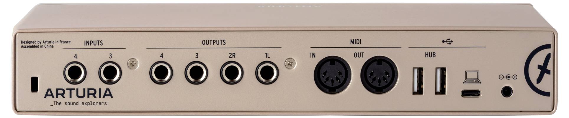 Béžový audio interface Arturia so vstupmi, výstupmi, MIDI vstupom/výstupom a USB pripojeniami na zadnom paneli.