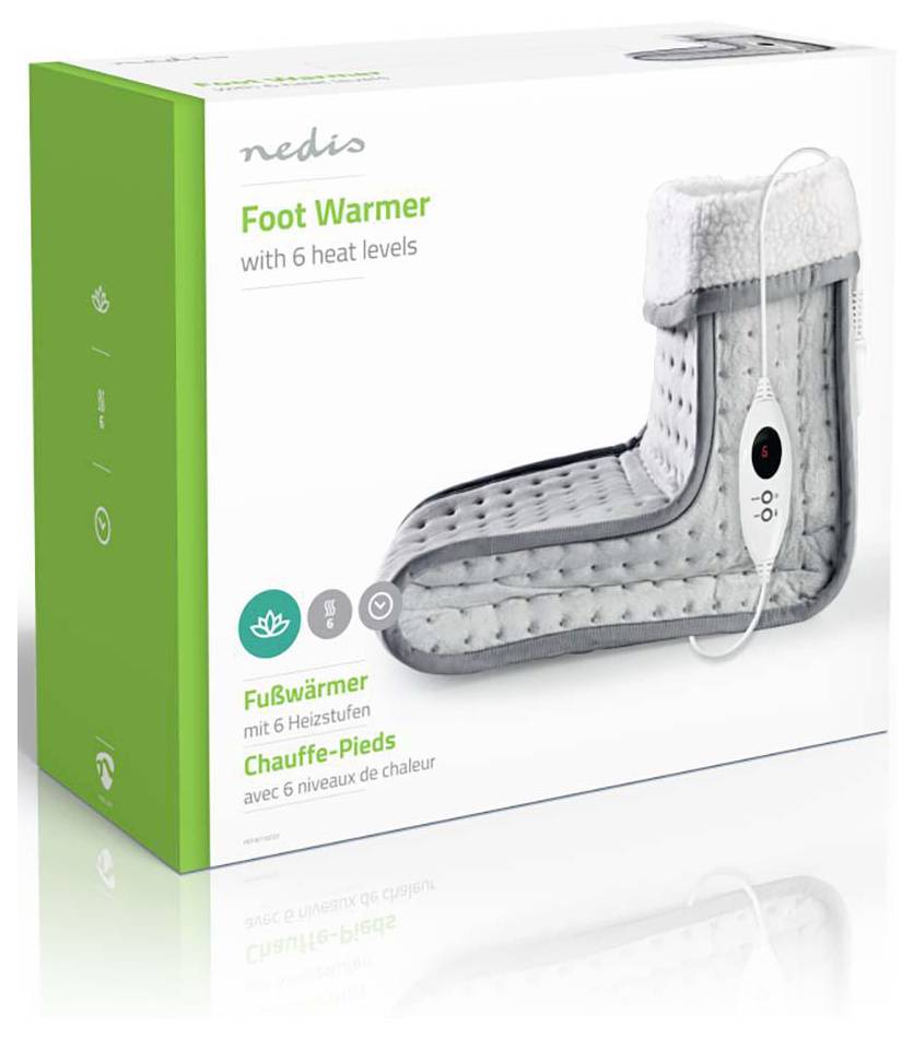 Obrázok zobrazuje obal produktu 'Nedis Foot Warmer', ktorý pozostáva z sivej, plyšovej topánky s ovládacím zariadením. Text uvádza šesť úrovní tepla.