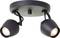 Čierne stropné bodové svetlo s dvoma nastaviteľnými hlavicami, ktoré osvecujú každá iným smerom.