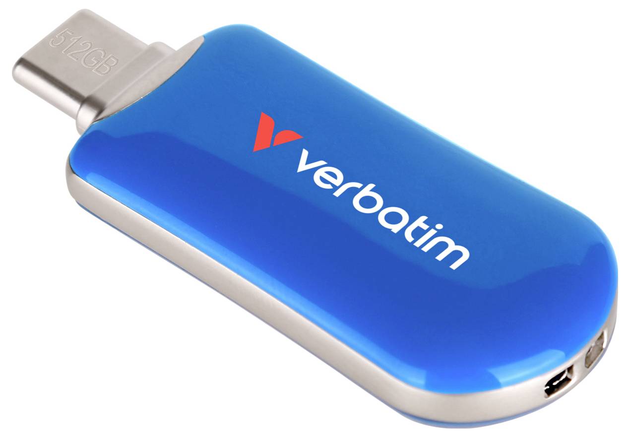 Modrá USB flash pamäť Verbatim s konektorom USB-C na bielom pozadí.