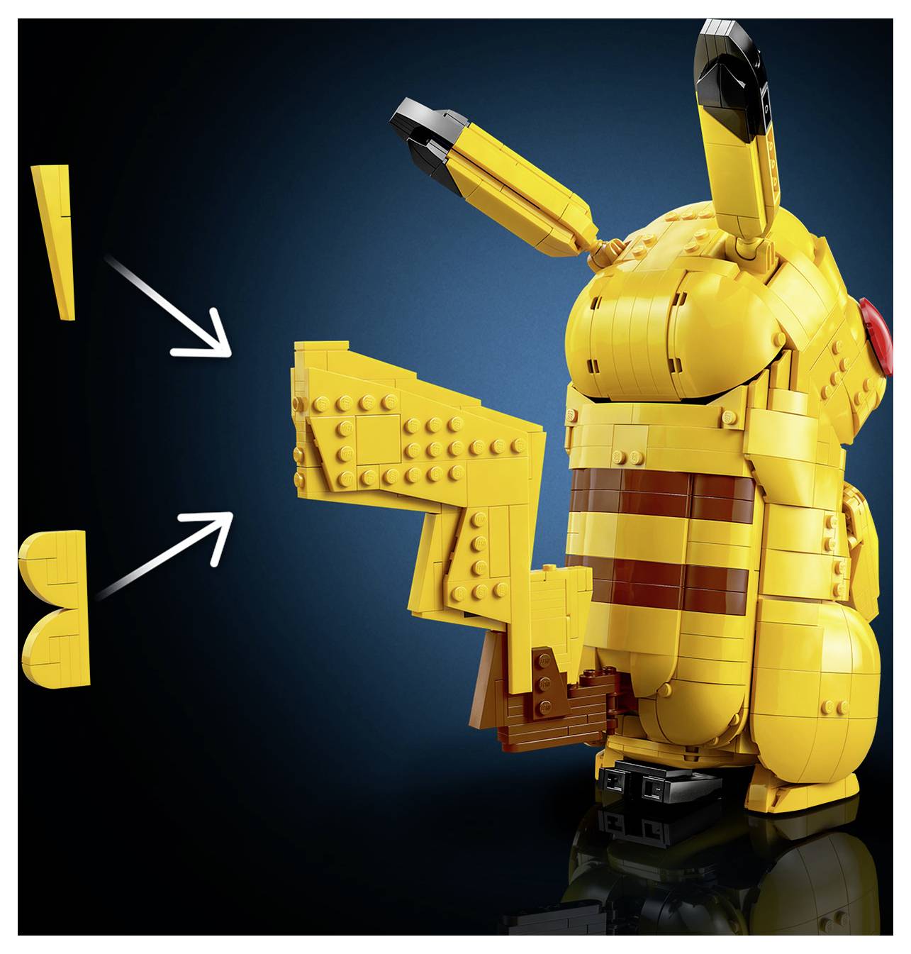 LEGO model žltého, animovaného postavy s jej veľkým, odnímateľným chvostom zvýrazneným šípkami, umiestnený na modrom pozadí.