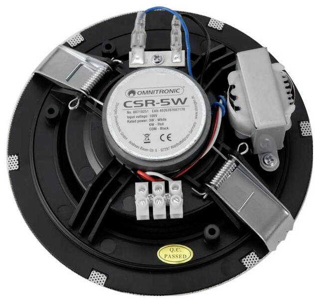 Zadný pohľad na stropný reproduktor Omnitronic CSR-5W s výstupmi na prípojenie, kovovými svorkami a nálepkou „Q.C. Passed".