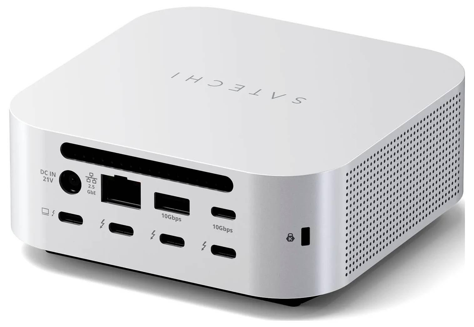 Strieborný stolný hub Satechi s predných portmi: vstup 21V DC, Ethernet, USB-C, štyri USB porty a vetranie na boku.