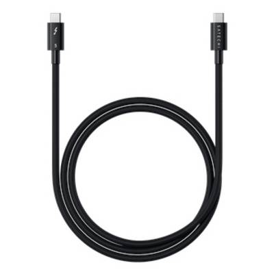 Čierny kábel USB-C s logom "Satechi" a symbolom Thunderbolt na jednom konci.