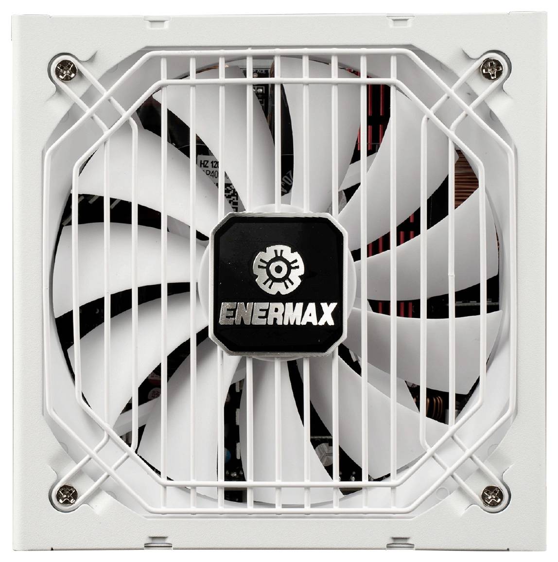 Biely chladiaci ventilátor počítača Enermax s ochrannou mriežkou, zobrazený spredu.