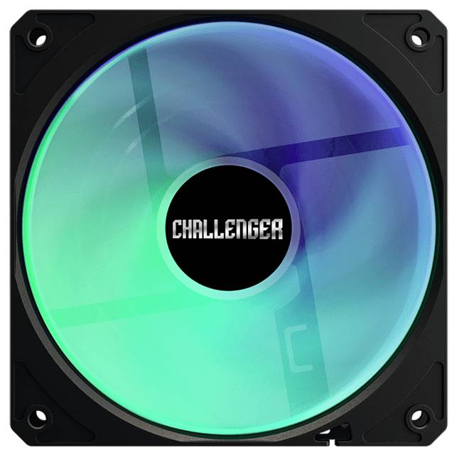 Štvorcový RGB počítačový chladiaci ventilátor so svietiacou modrozelenú lopatkou a slovom "CHALLENGER" v strede.
